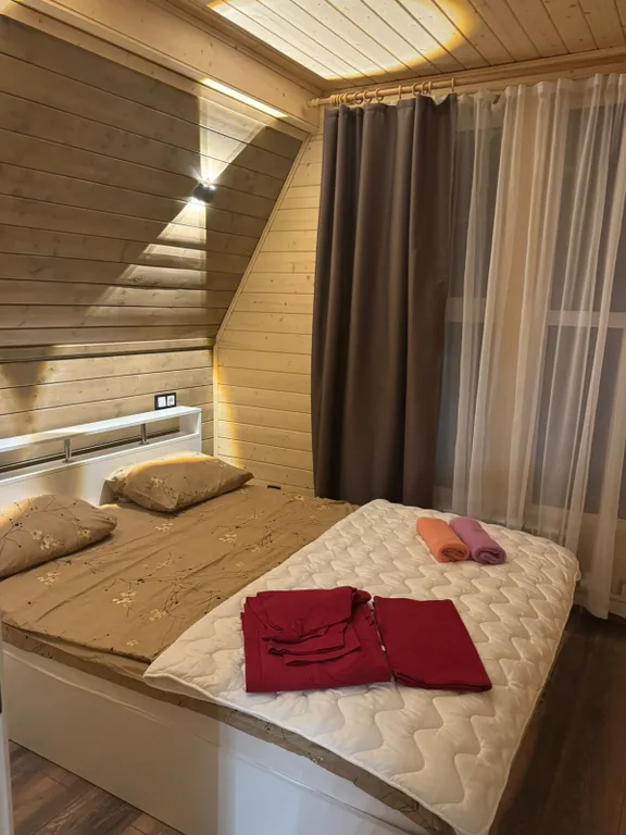 Уютный домик на базе отдыха глэмпинге "Салтыыковские бани - Мира пара"