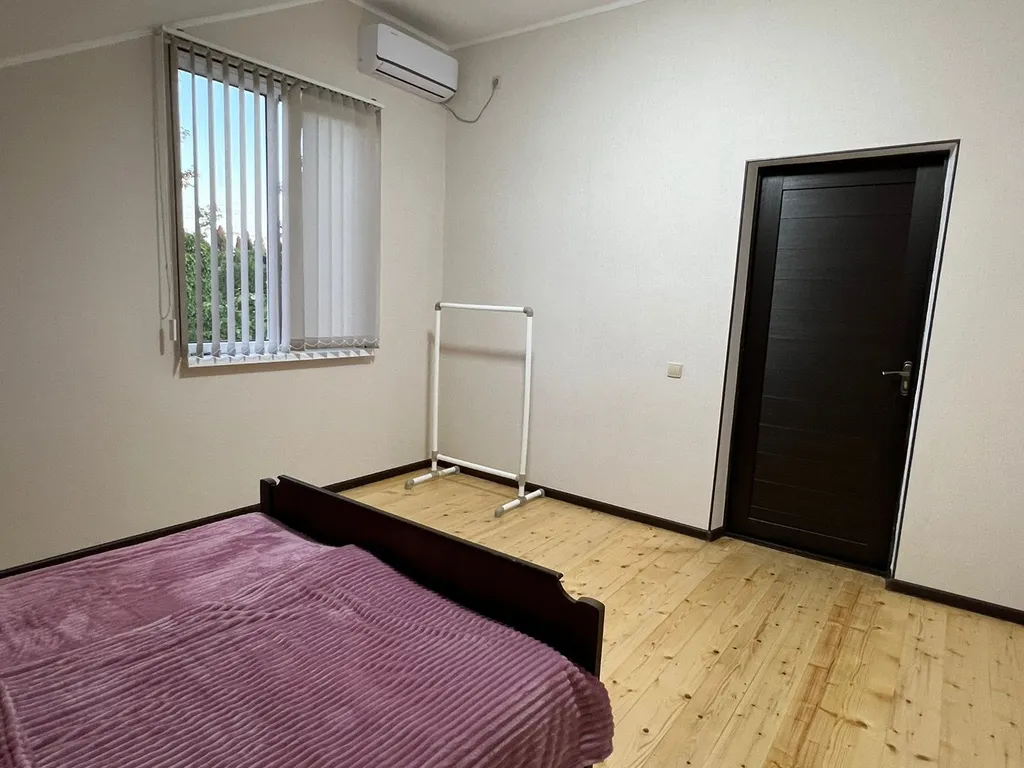 6-комнатный Дом