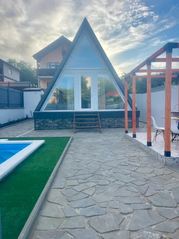 Коттедж 1-комнатный Дом — Геленджик