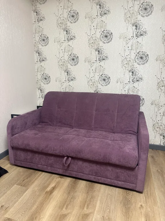 Уютная квартира в центре города, рядом с парком Питомник