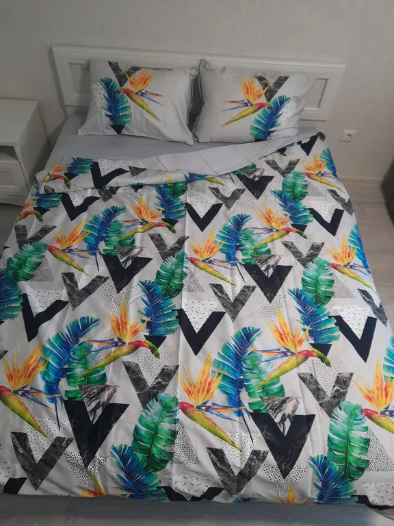 Тихая квартира в самом центре города, окна во двор, рядом парковка