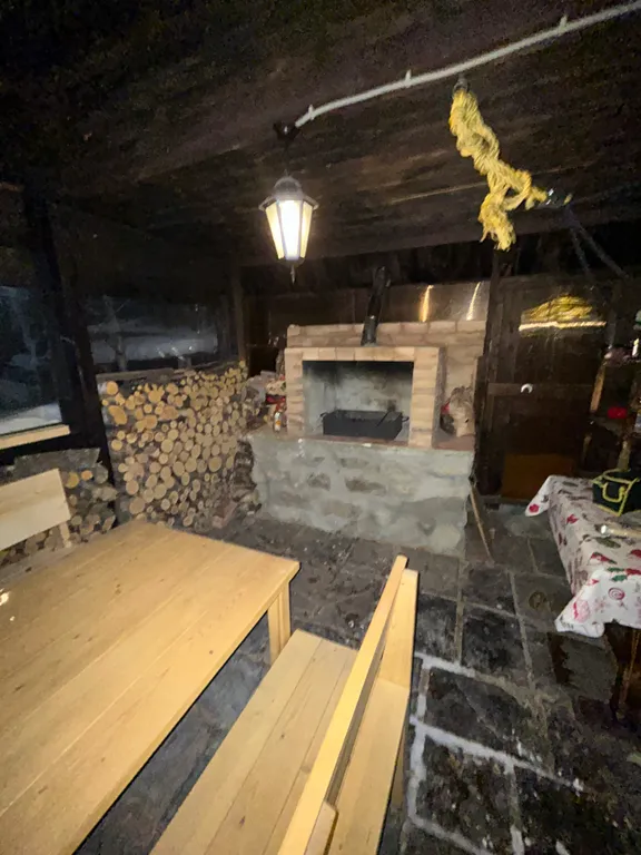 Дом с баней на дровах