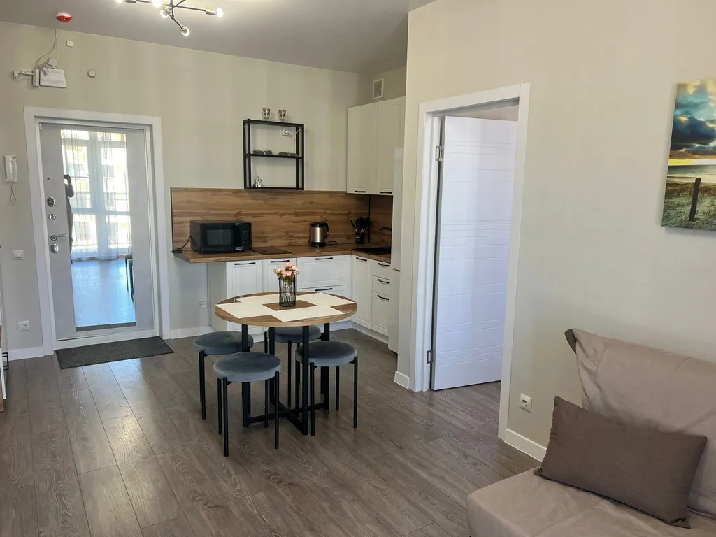 383 Евротри 2 санузла с бассейнами на 5 человек