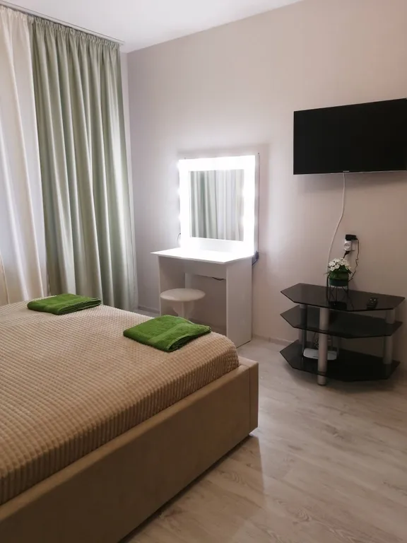 Уютные апартаменты на Толстого 2