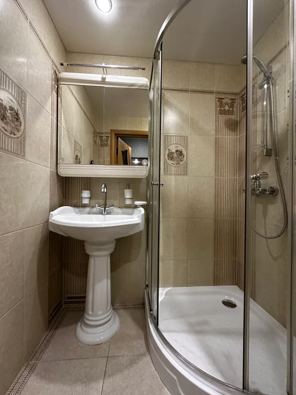 Квартира 2-комнатная Квартира — Геленджик