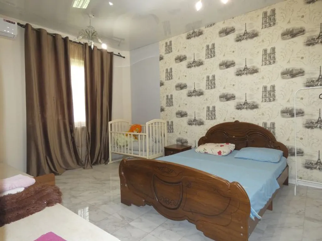 Коттедж Уютный дом в центре города — аренда посуточно в Гагра