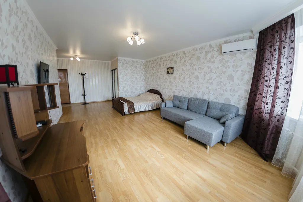 1-комнатная квартира в степном. Эконом.