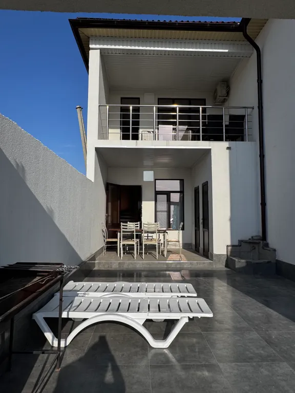 Коттедж с видом на море — аренда посуточно в Зеленоморск