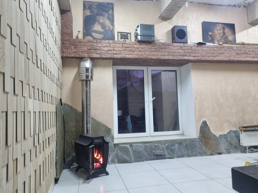 Шале Вдали от жен