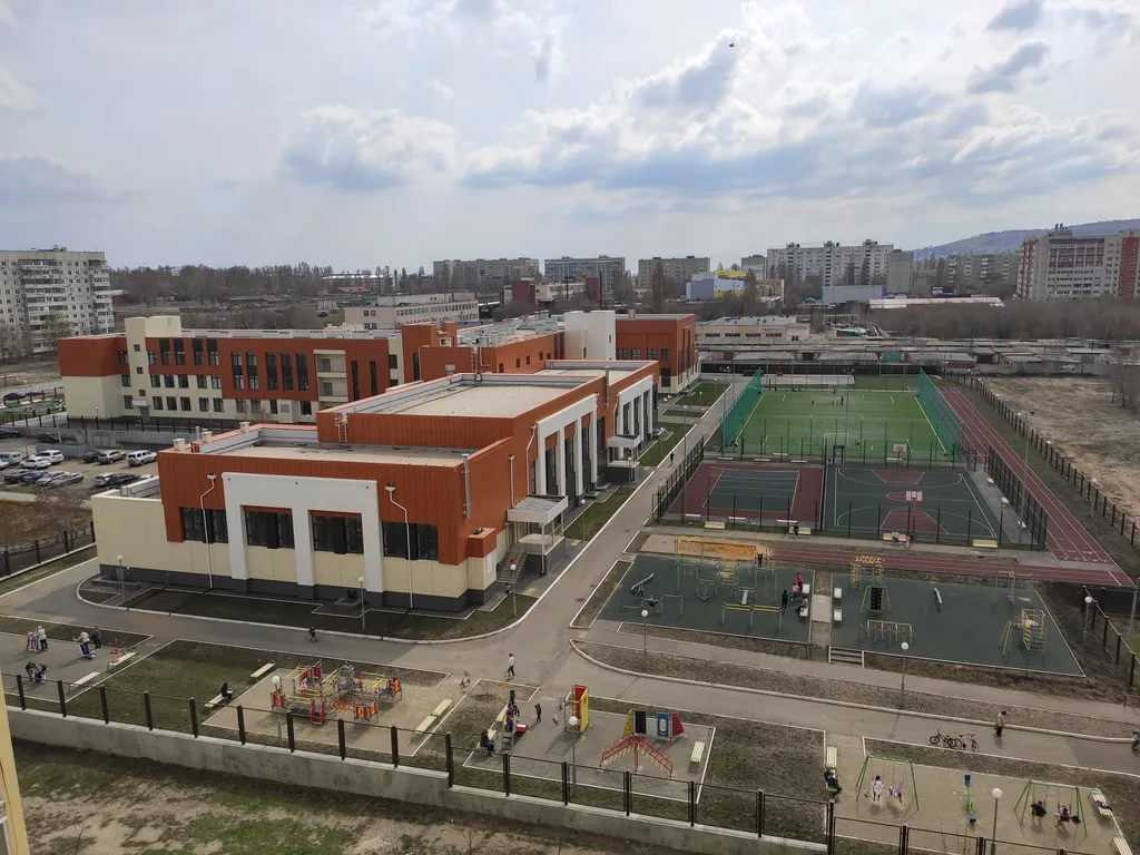 Семейная квартира в звезде, кировский район