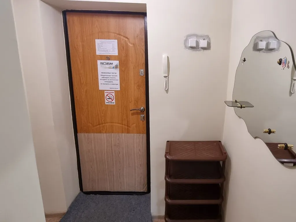 Квартира Двухкомнатная квартира неподалеку от Автовокзала — Красноярск