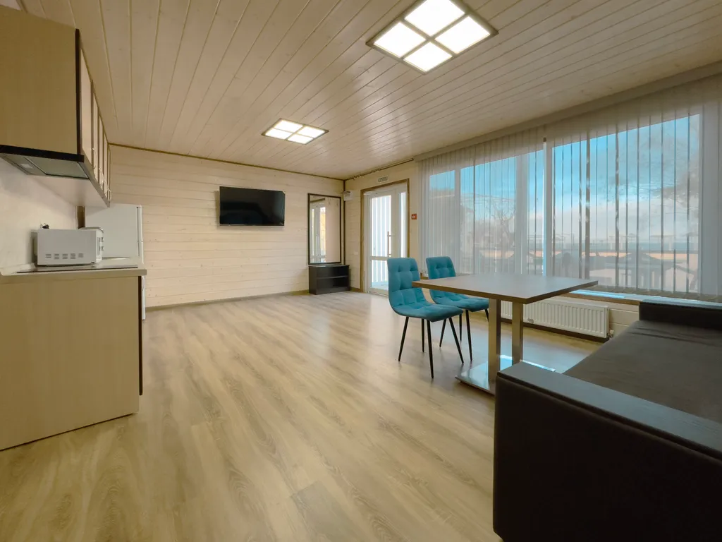 Коттедж 4-комнатный Дом — аренда посуточно в Голубицкая