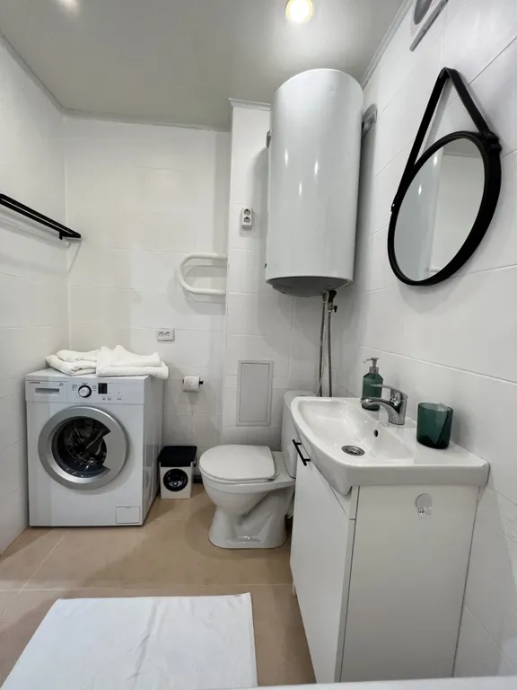 Good Night на Сибирской 93