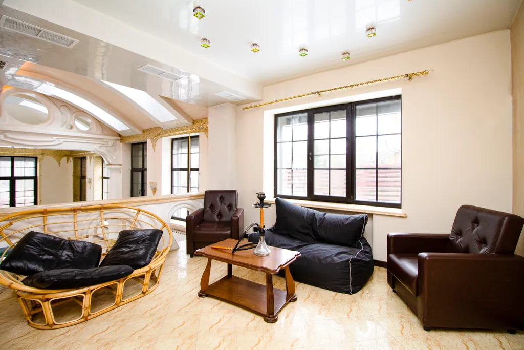 Шикарный дом с сауной, бассейном, караоке