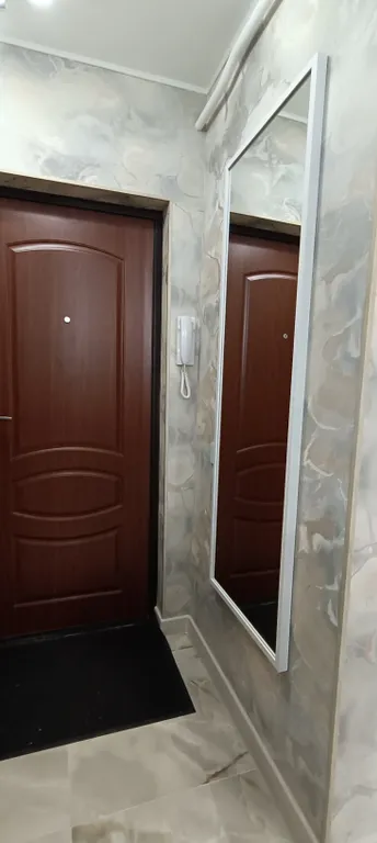 Новенькая квартира на первом этаже