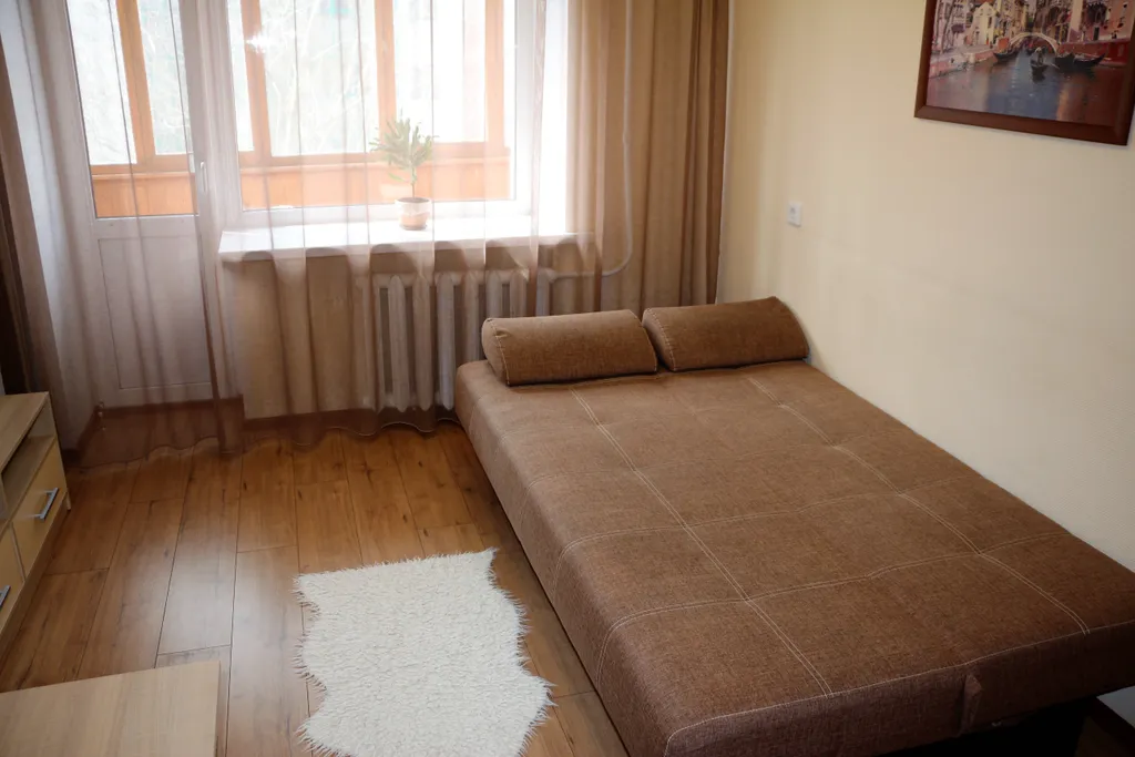 Good Night на Пирогова 7