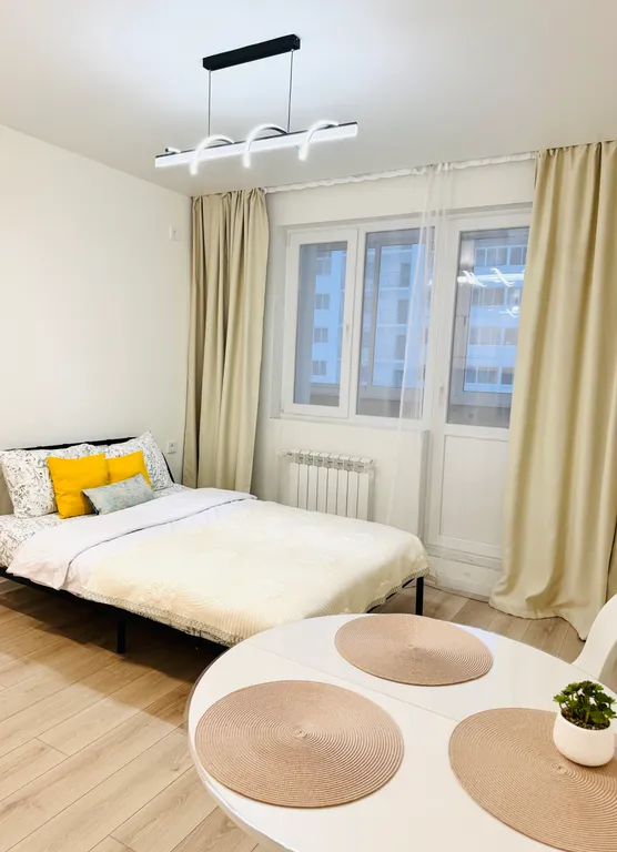 Уютная светлая студия в центре