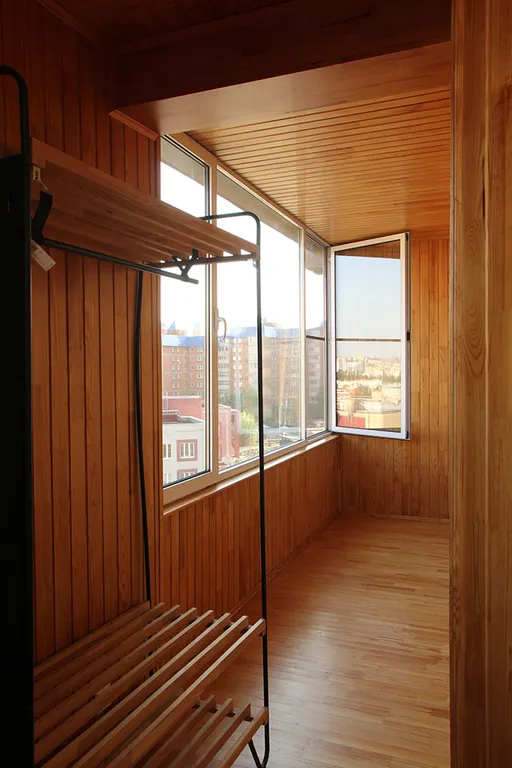 Семейная квартира на Заливе с огромной лоджий и прекрасным видом