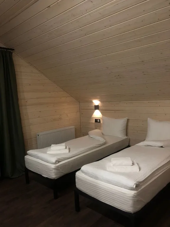 Коттедж в лесной зоне с тремя спальнями