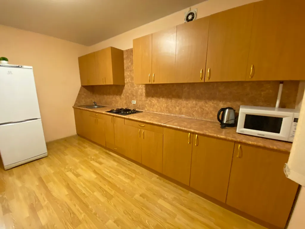 1 комнатная квартира в центре города с парковкой