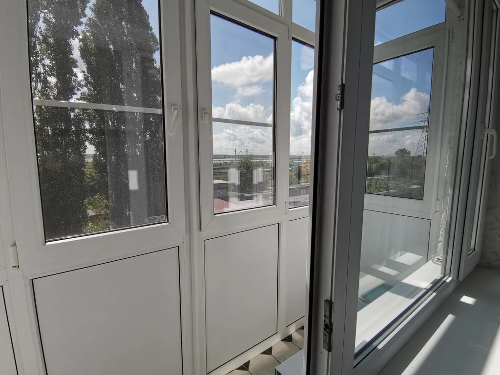 Уютная квартира с видом на горизонт и восход Солнца