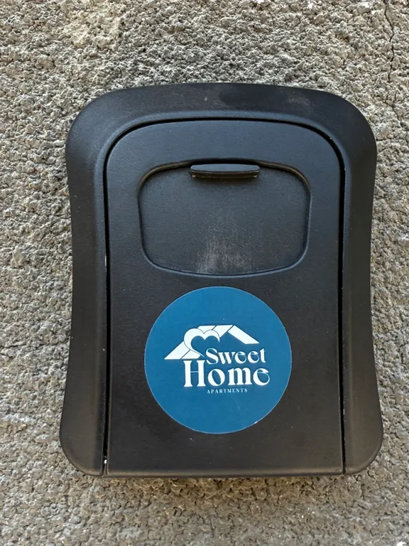 Уютная квартира с 2 спальнями в центре города рядом с Площадью