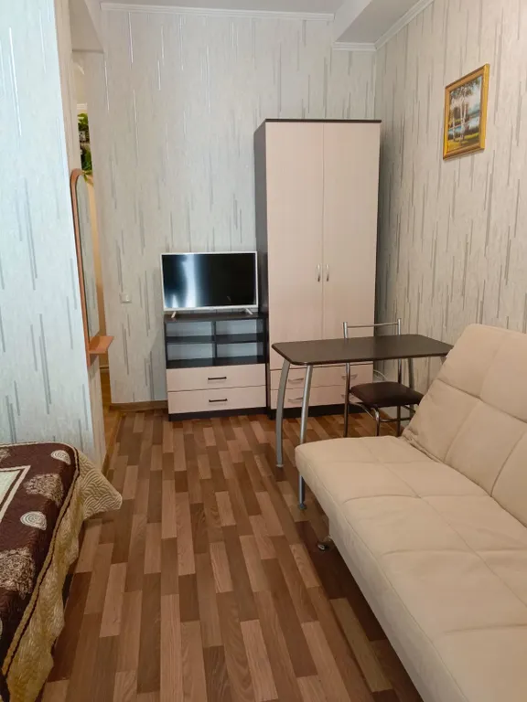 Квартира Уютная студия в центре Ялты — аренда посуточно в Ялта