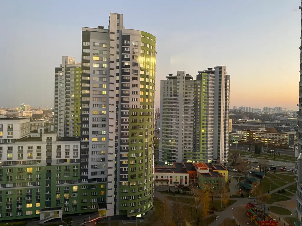 Современный апартамент в тихом районе Минска вблизи м. Молодёжная