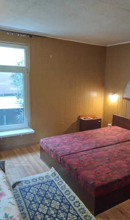 Жильё рядом с Кипарисовой аллеи под горой Кошка