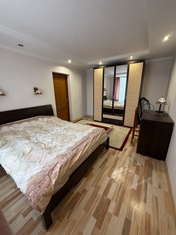 Квартира 3-комнатная Квартира — Светлогорск