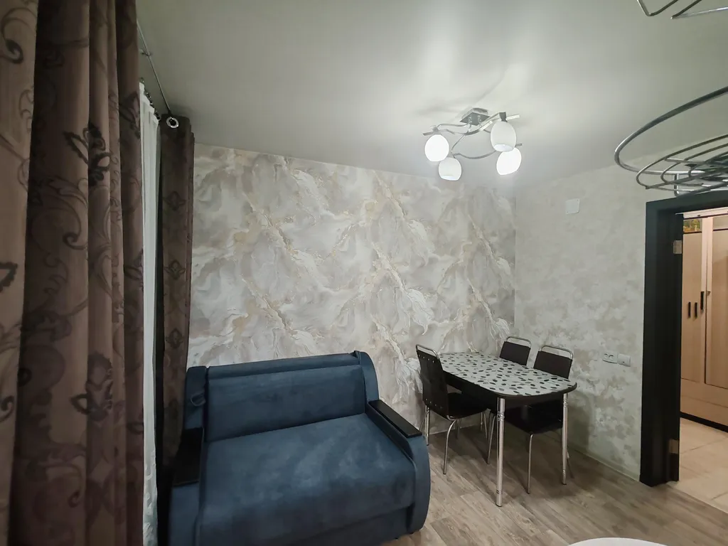 2-комнатная квартира в центре г. Тулун, рядом с федеральной трассой