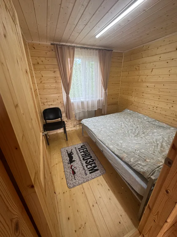 Уютный двухэтажный дом в окружении природы