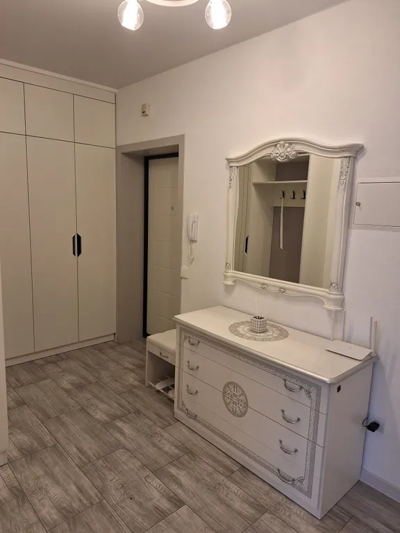 Квартира Квартира Уютная, светлая, с кондиционером в новом р-не с развитой инфраструктурой — Калининград