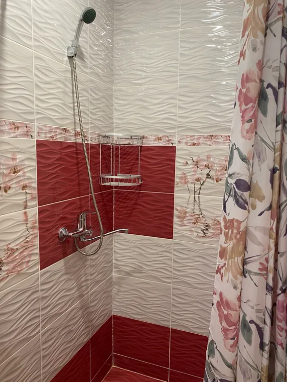 Квартира 2-комнатная Квартира — Геленджик