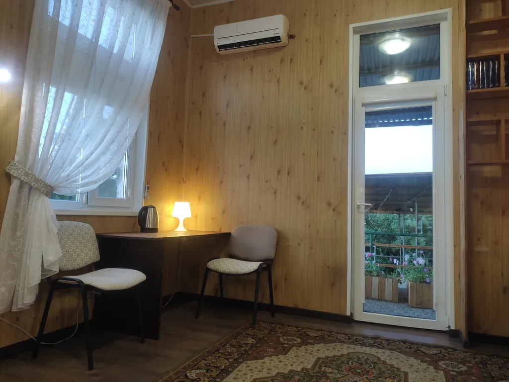 10-комнатный Дом