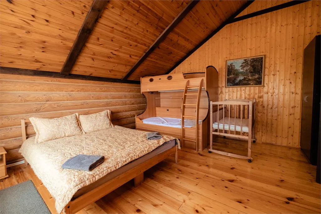 9-комнатный Дом