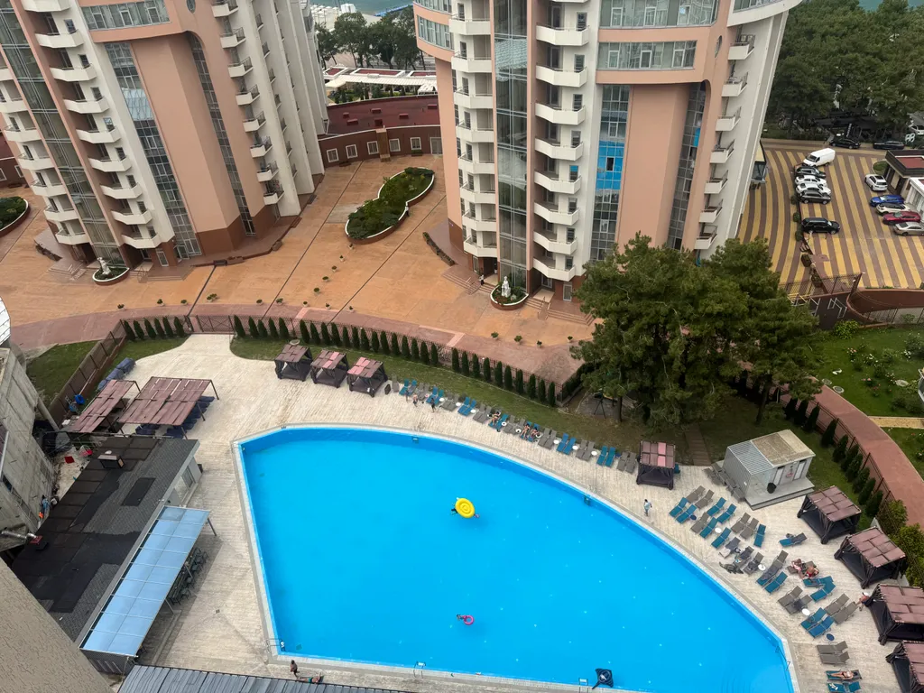 Просторная евродвушка в доме бизнес-класса