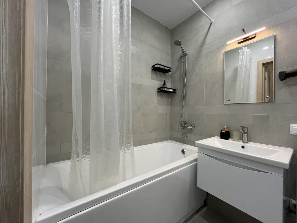 Уютная, новая квартира-студия в экологическом районе