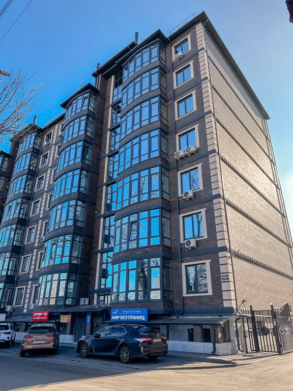Lunacharsky apartments 4