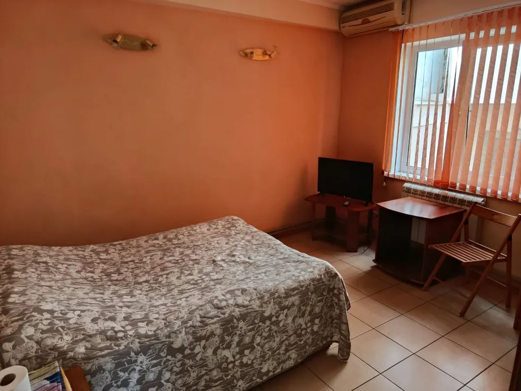 Квартира Комната уютная в доме, 5 номер — аренда посуточно в Ялта