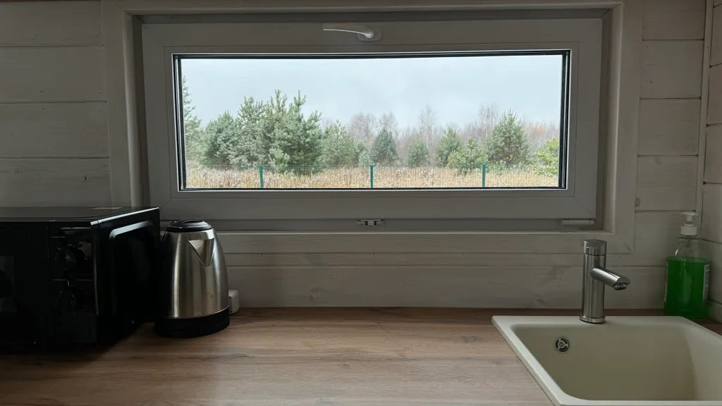 Небольшой уютный домик с чаном