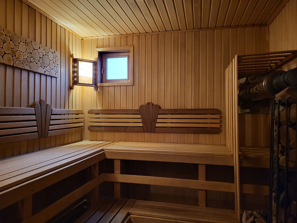 Коттедж Комфортный коттедж с баней, камином и мангальной зоной — Дракино