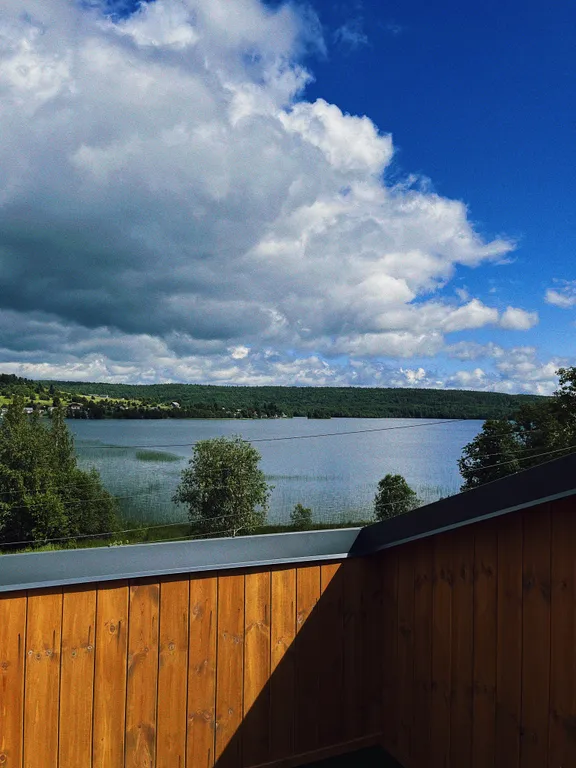 Дом с сауной и купелью с шикарным видом на озеро