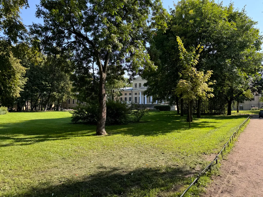 Апартаменты у Юсуповского сада