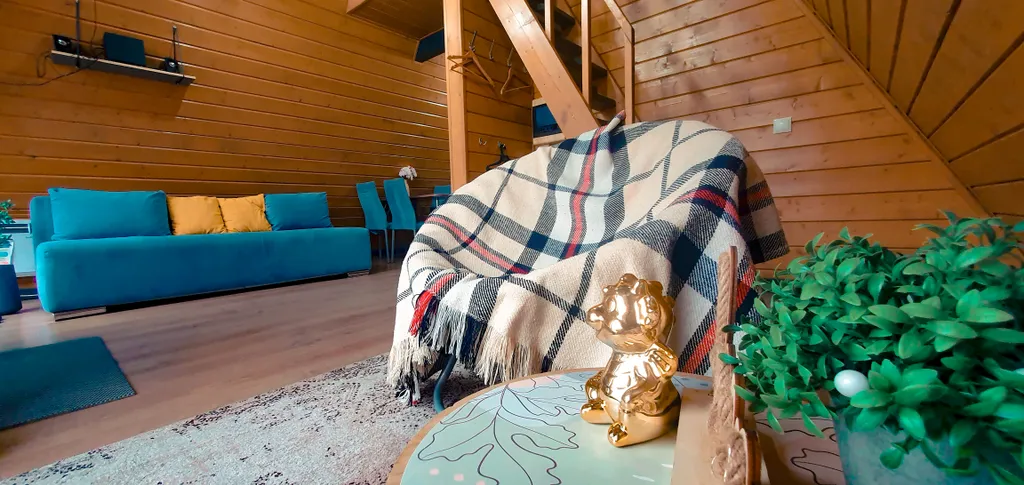 Уютный домик в стиле а-фрейм