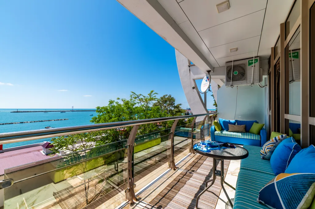 2х-комнатные апартаменты Family Apart с панорамным видом на море