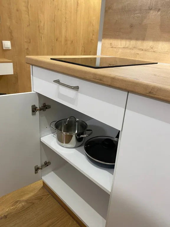 Старт, студия 2995