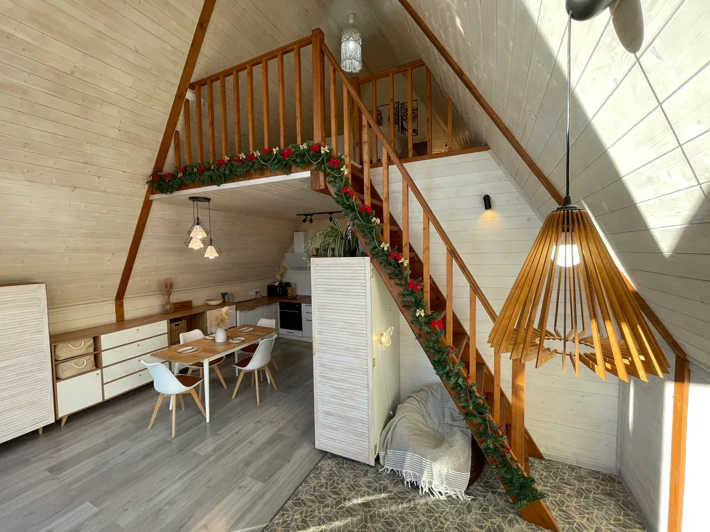 Квартира Квартира Дом A-Frame с панорамными окнами и видом на реку Сочи — Пластунка