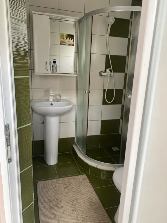 Коттедж Уютный домик со своей кухней и всеми удобствами — Феодосия