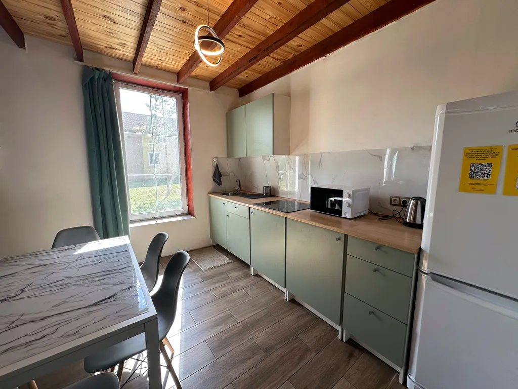 Уютный домик в лесу с русской баней и чаном